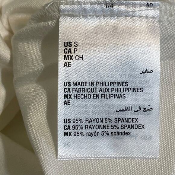 International INC Shirt V-Neck Washed White with Sheen Sleeveless Size Small - Picture 7 of 9